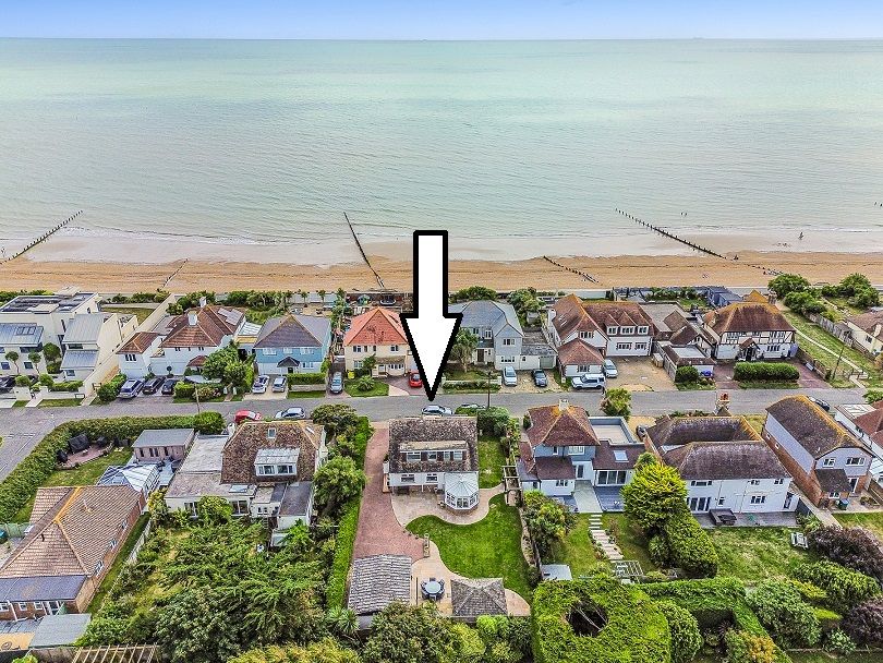 Property photo 2 of 37