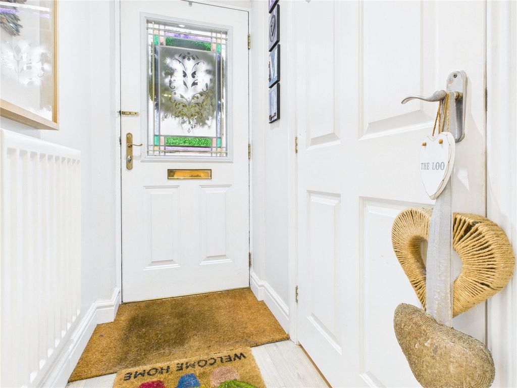 Property photo 3 of 22 Picture No. 04