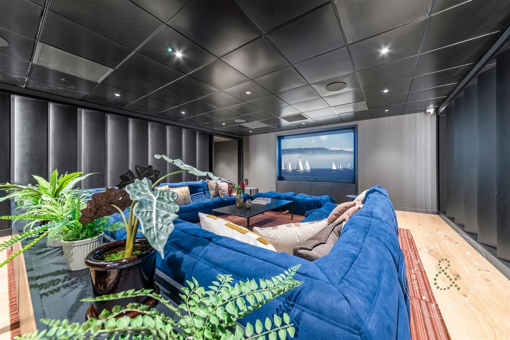 Property photo 3 of 34 Tai-Afon-Private-Hire-Cinema Room.Jpg