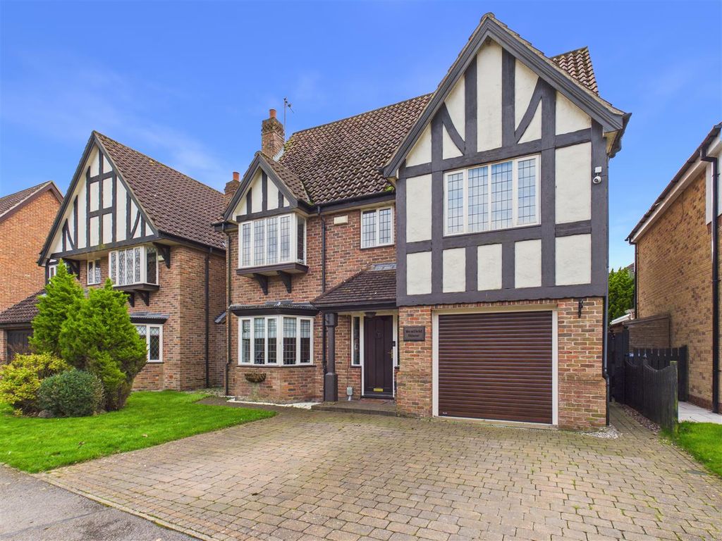 Property photo 1 of 23 Front