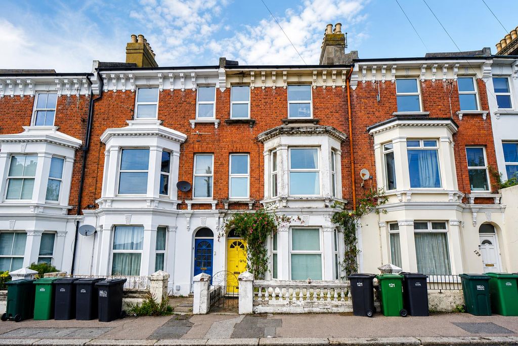 Property photo 1 of 26 697ba87A-6278-4A51-9Df1-57Bf24790730.Png