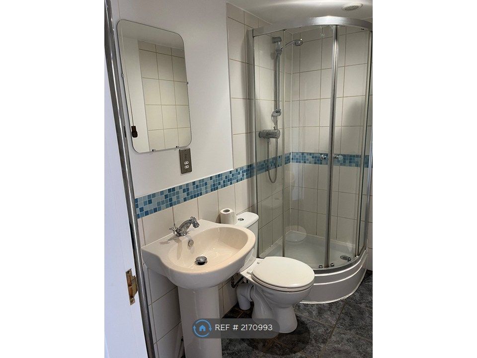 Property photo 3 of 4