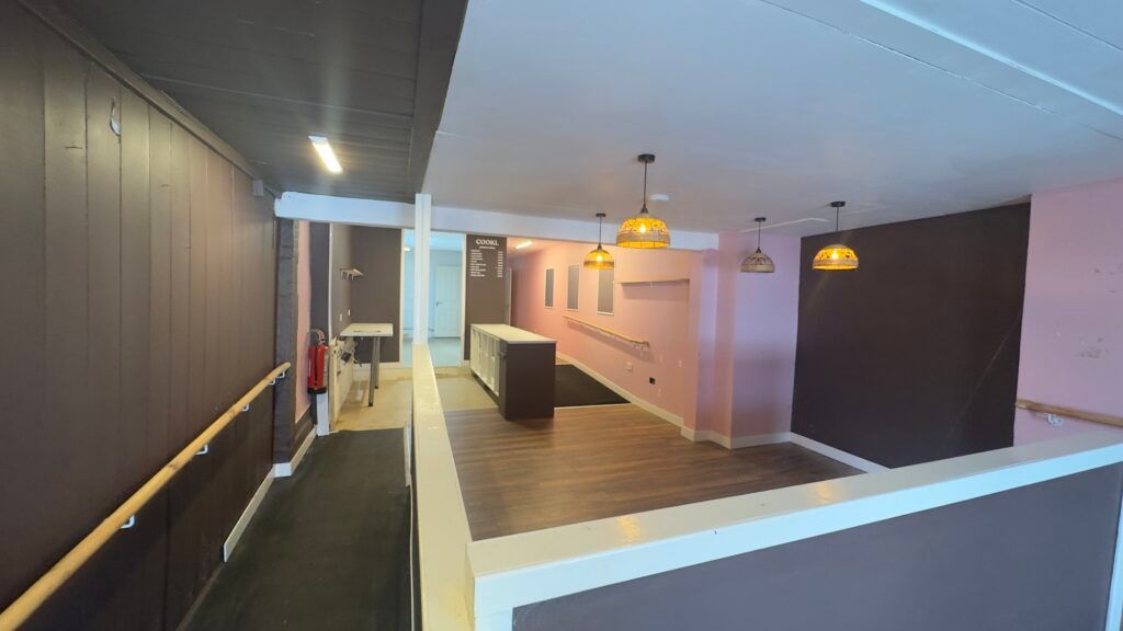 Property photo 2 of 13