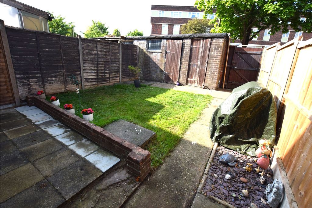 Property photo 3 of 10 Picture No. 06