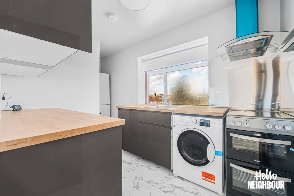 Property photo 2 of 15 Photo 1