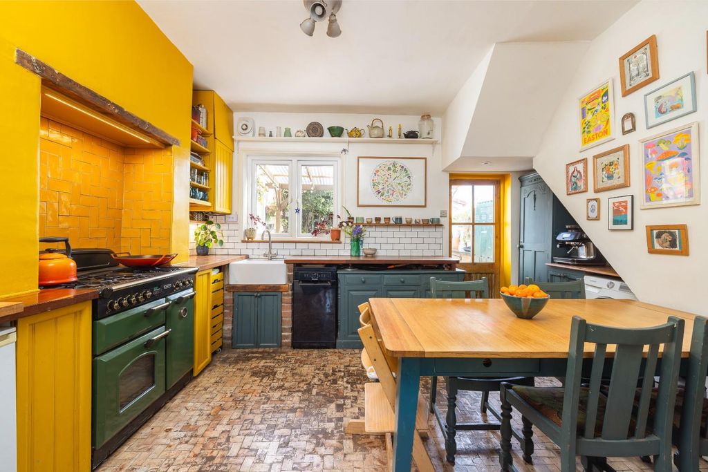 Property photo 3 of 45 Char9709-Edit.Jpg