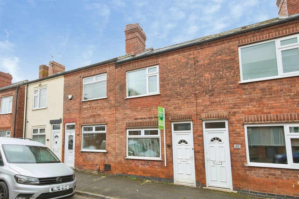 Property photo 1 of 18