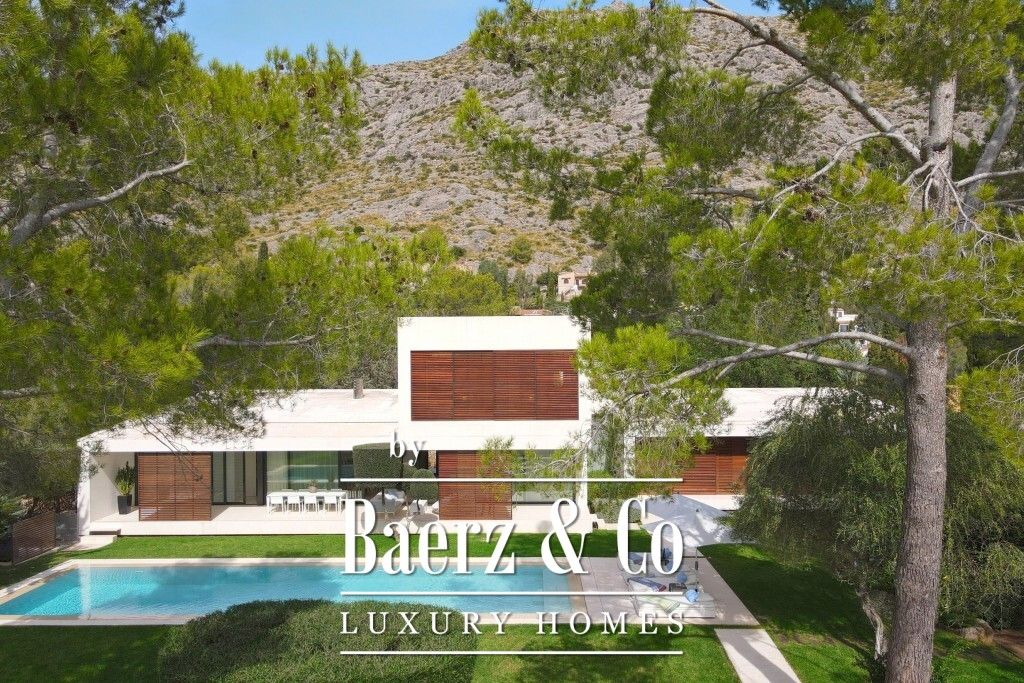 Property photo 2 of 20