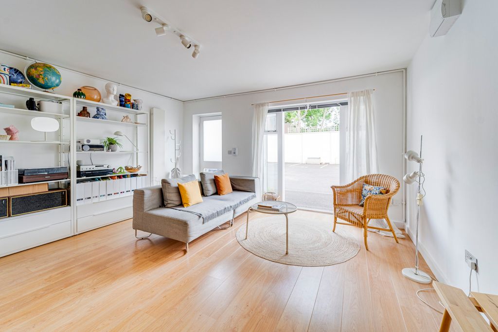 Property photo 1 of 12 Ndb04484_Enfused-Edit