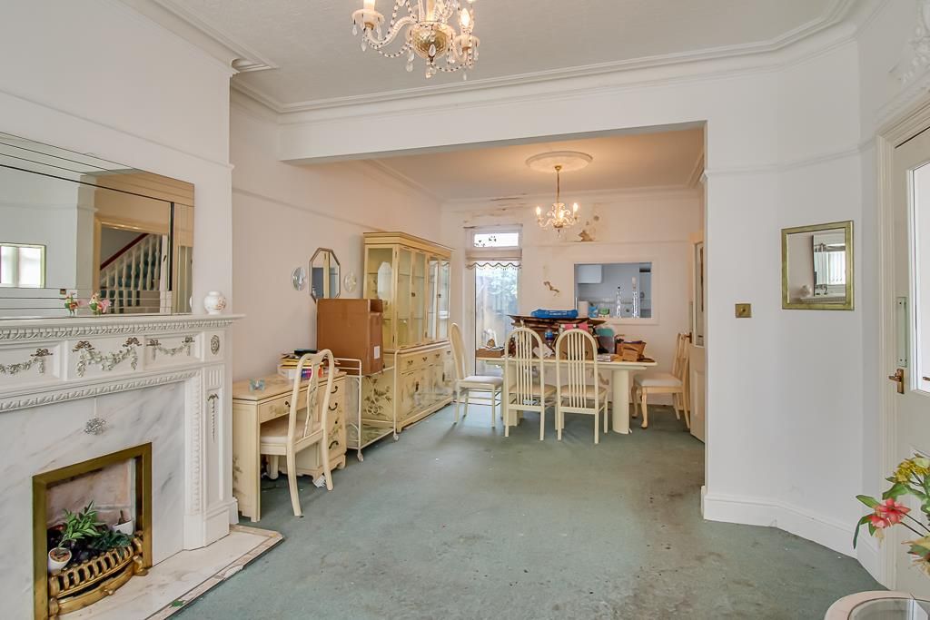 Property photo 3 of 13 Lounge/Diner