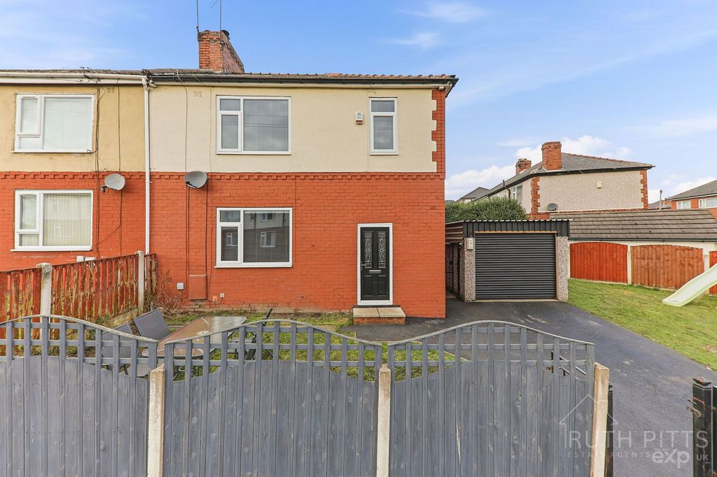 Property photo 1 of 24