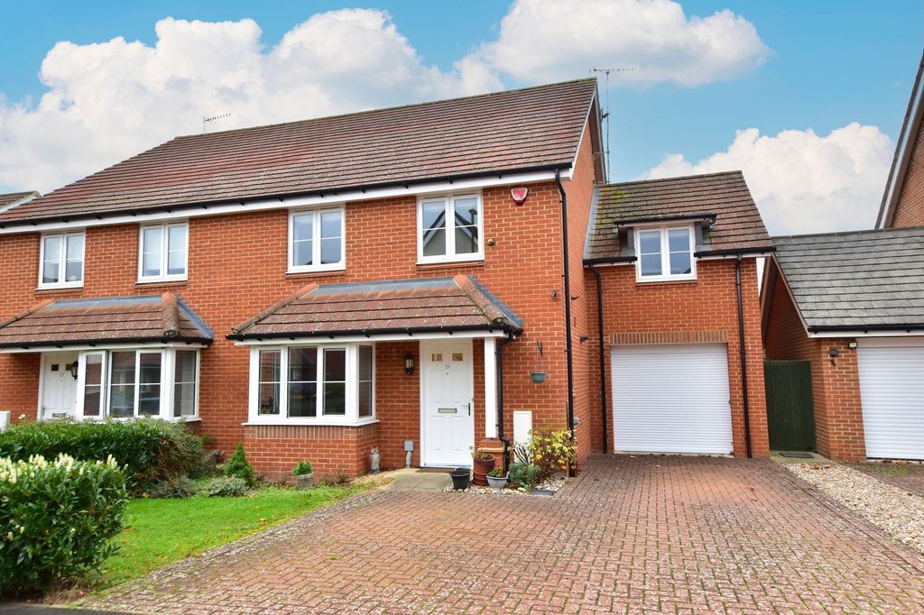 Property photo 1 of 31