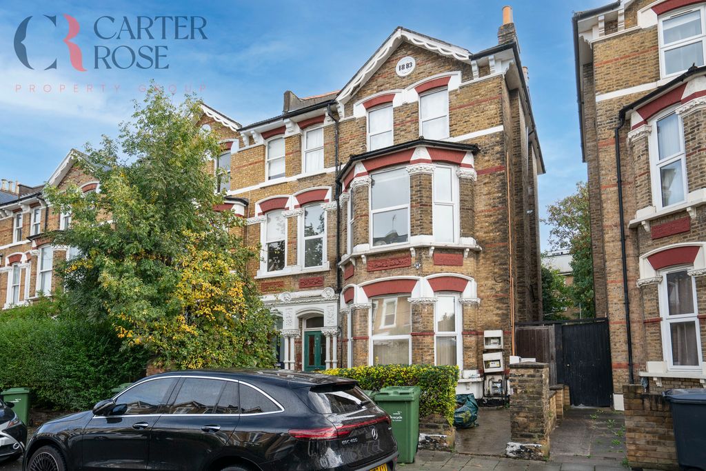 Property photo 1 of 34