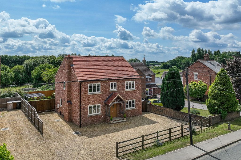 Property photo 1 of 47