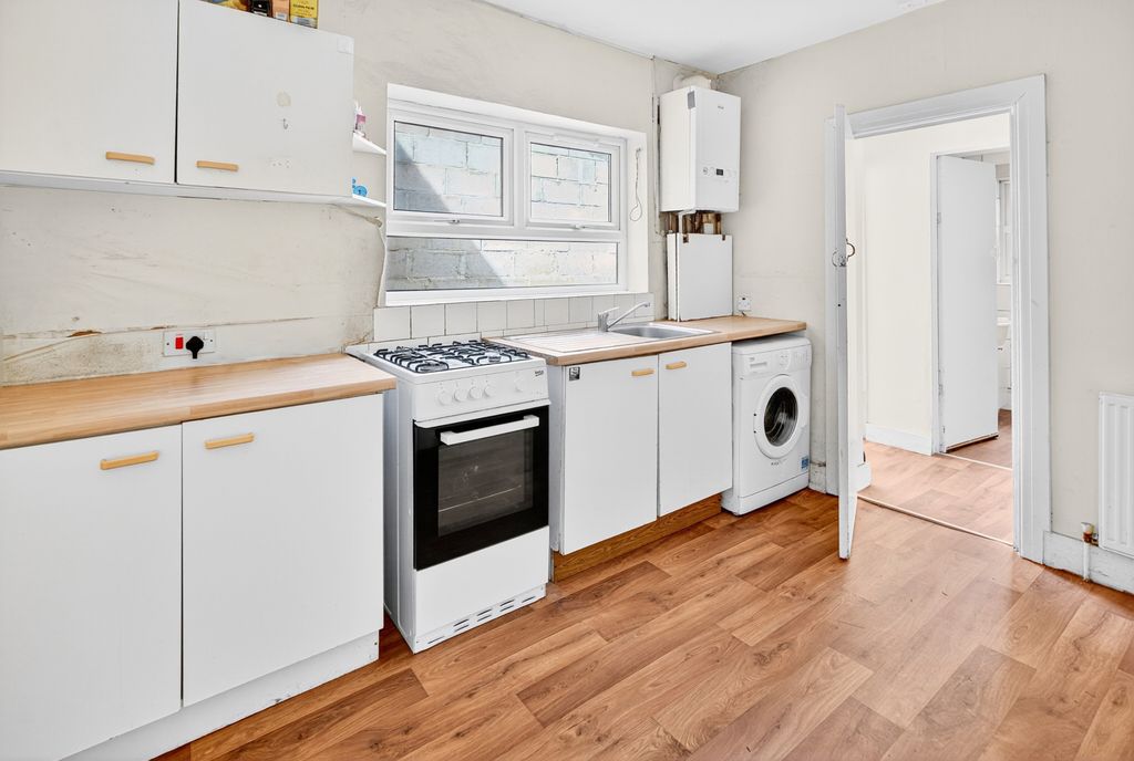 Property photo 3 of 14 Picture No. 03