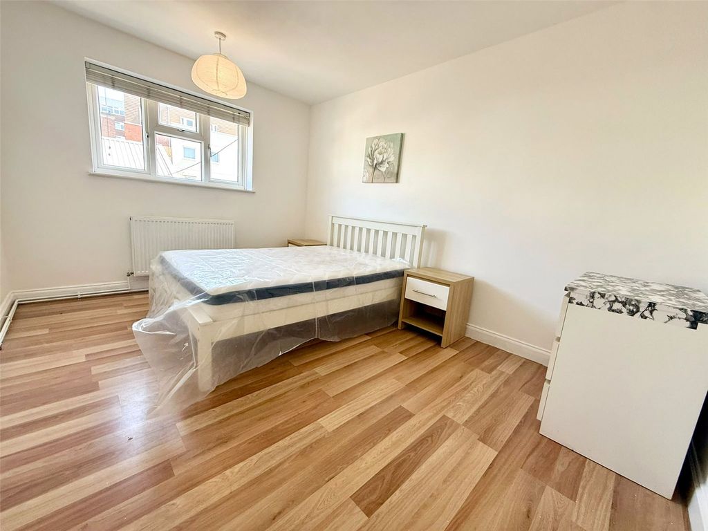 Property photo 2 of 7 Picture No. 02