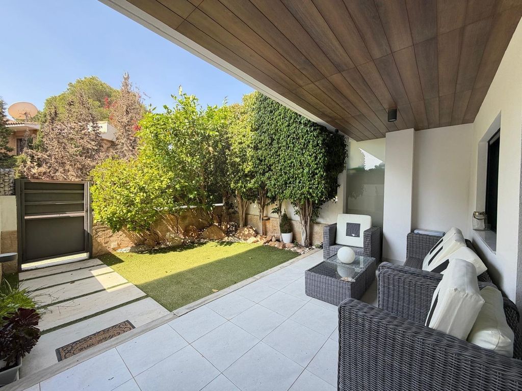 Property photo 3 of 50