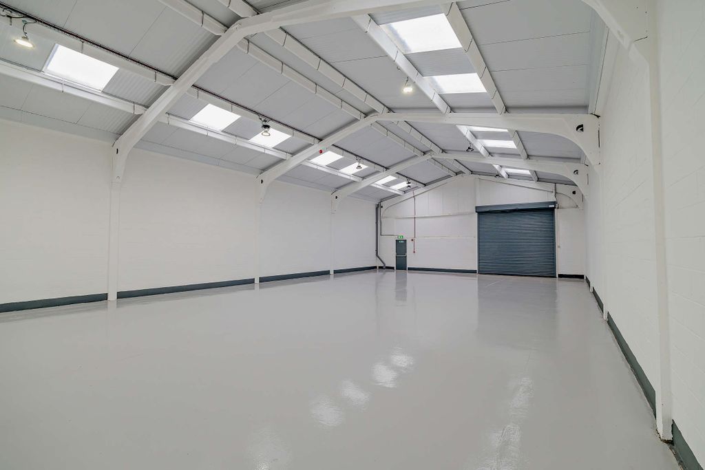 Property photo 3 of 13 8690875-Stills-Interior11(1)-800