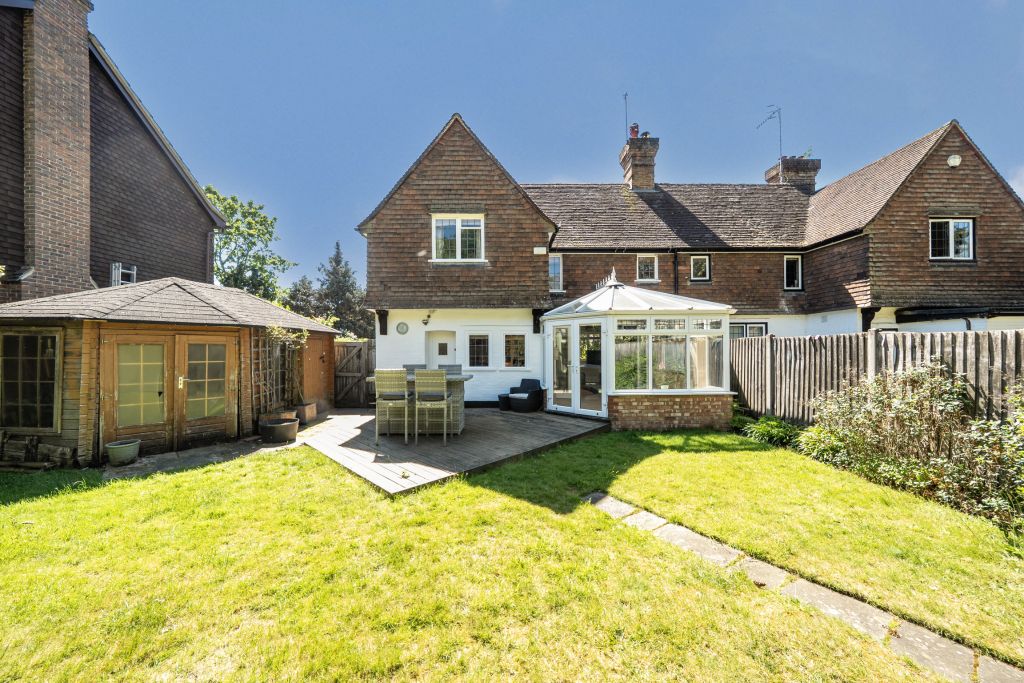 Property photo 2 of 18