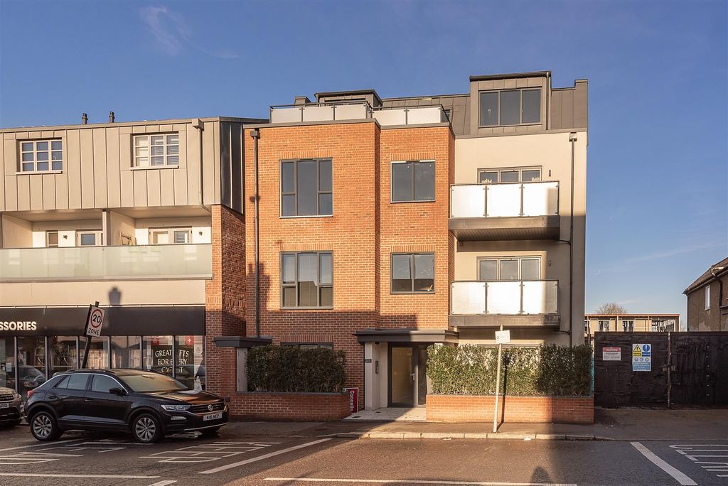 Property photo 1 of 10 Dsc_9663.Jpg