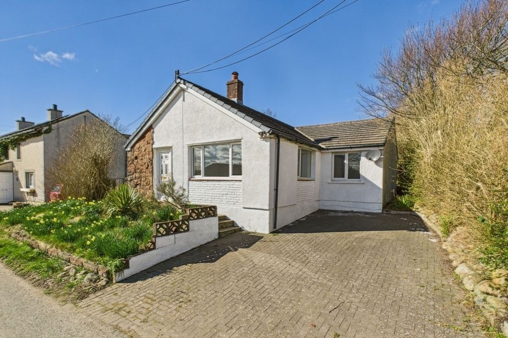 Property photo 2 of 17 Photo 17