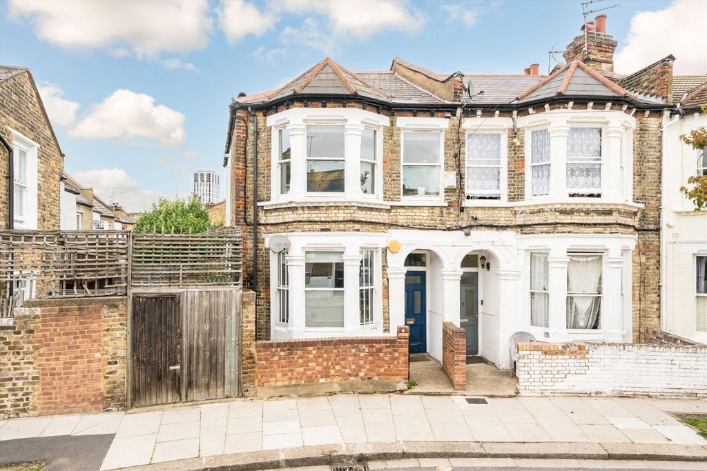 Property photo 1 of 7