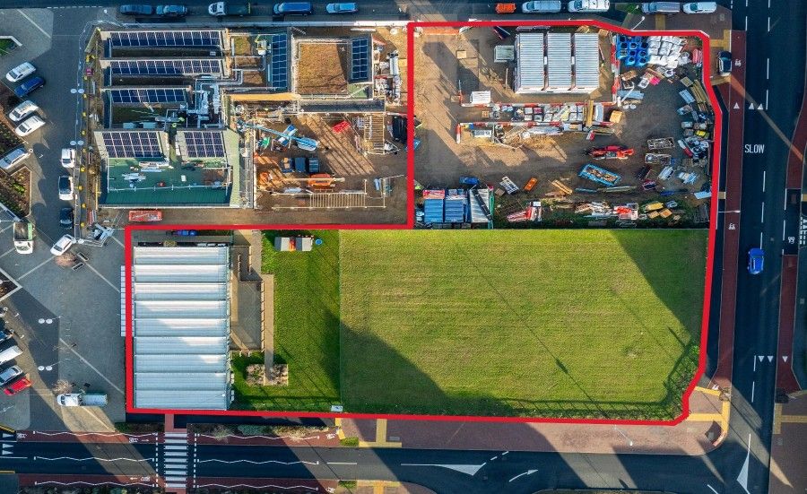 Property photo 1 of 3 Photo 4