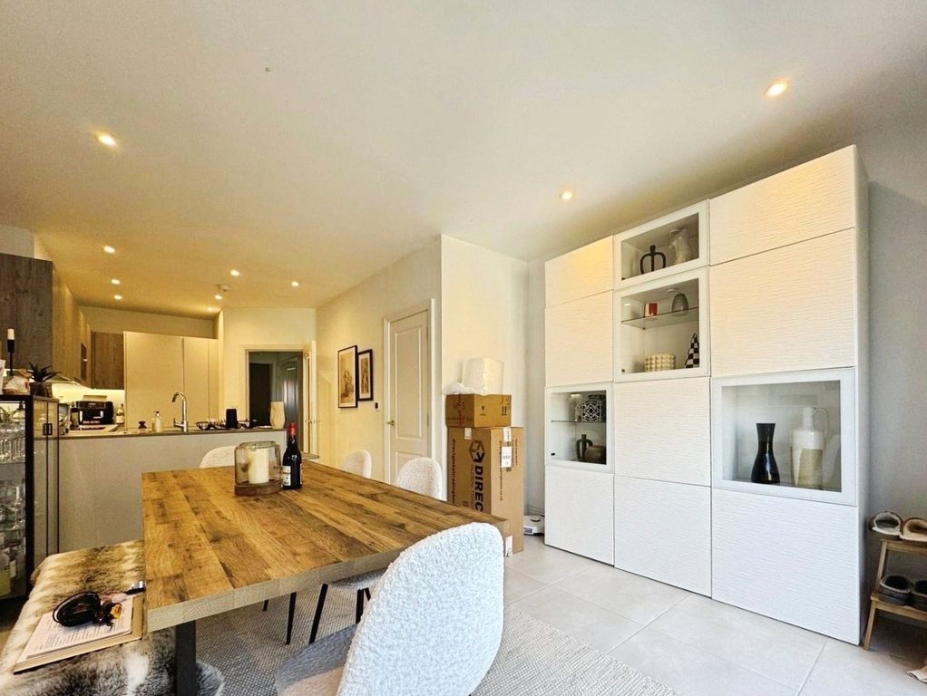 Property photo 3 of 15 Pbox-Img.Jpg