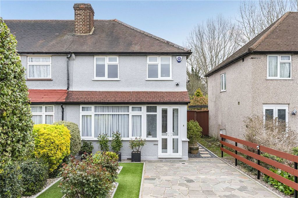 Property photo 1 of 26 Picture No. 01