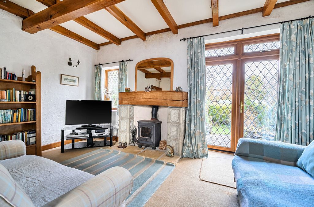 Property photo 3 of 28 3 - 1415000-12-699325...