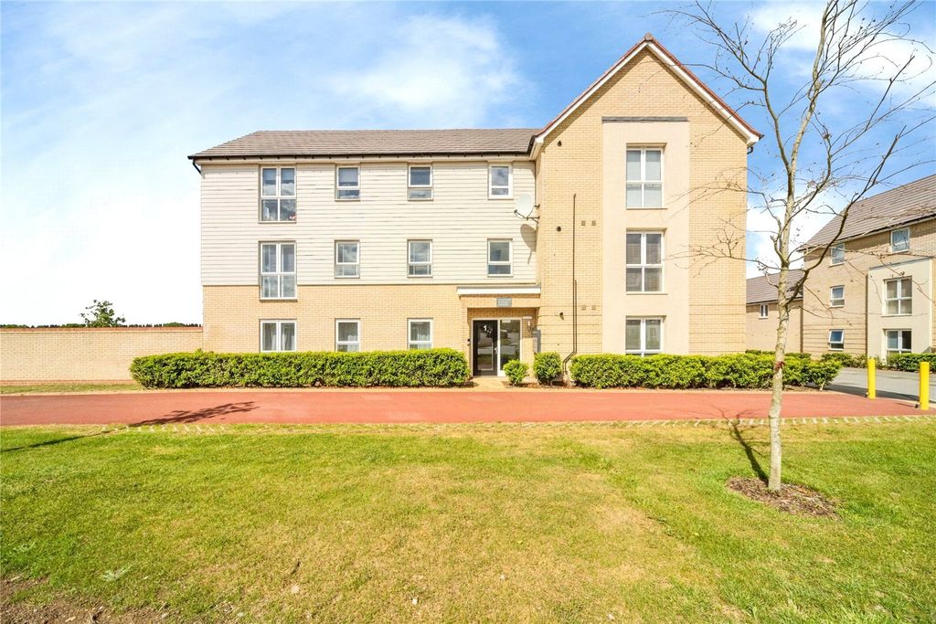 Property photo 1 of 31 Picture No. 33