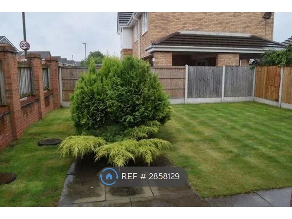 Property photo 2 of 8