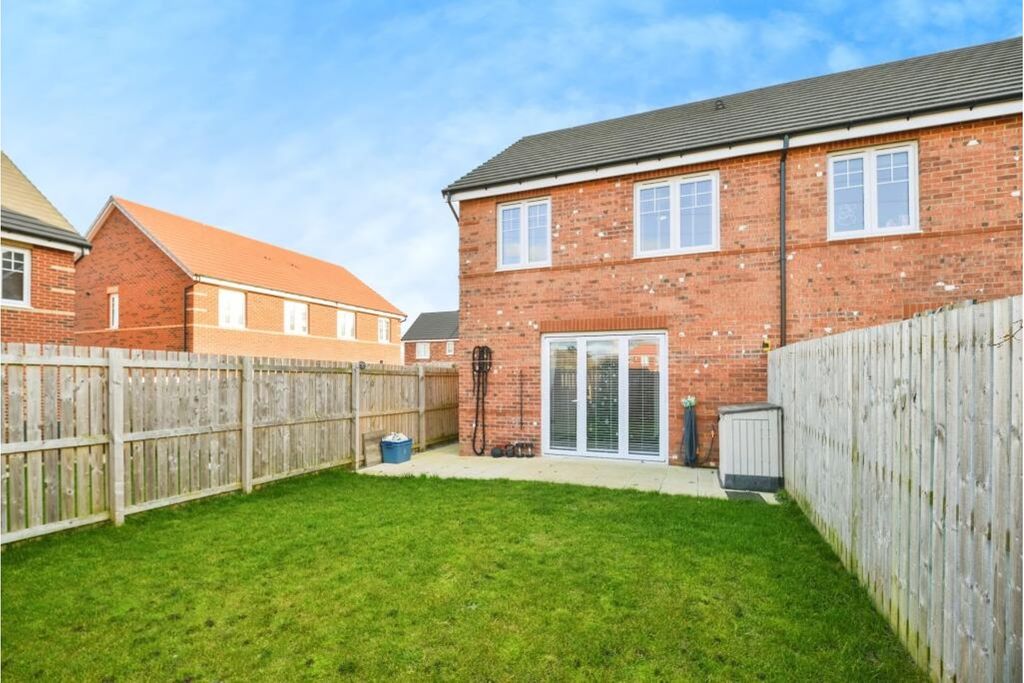 Property photo 2 of 14