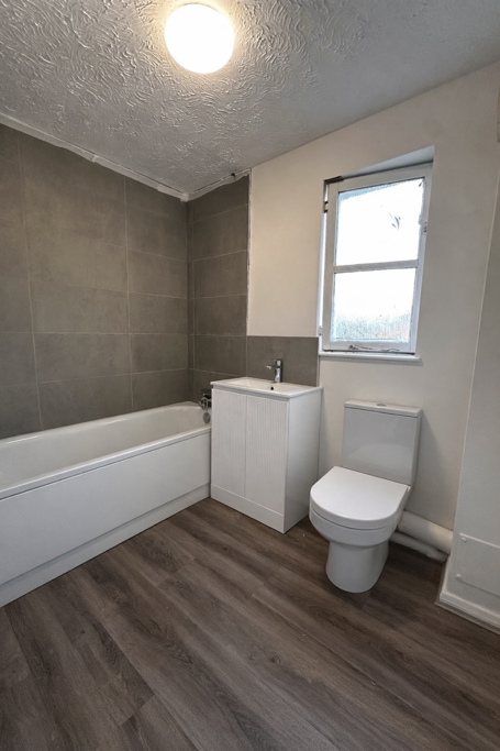 Property photo 2 of 4 Png