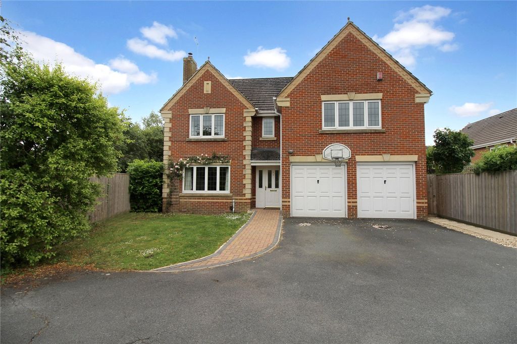 Property photo 1 of 27 Picture No. 28