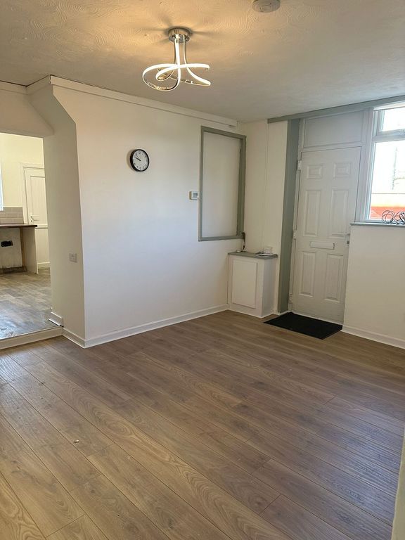 Property photo 2 of 10 Not Specified