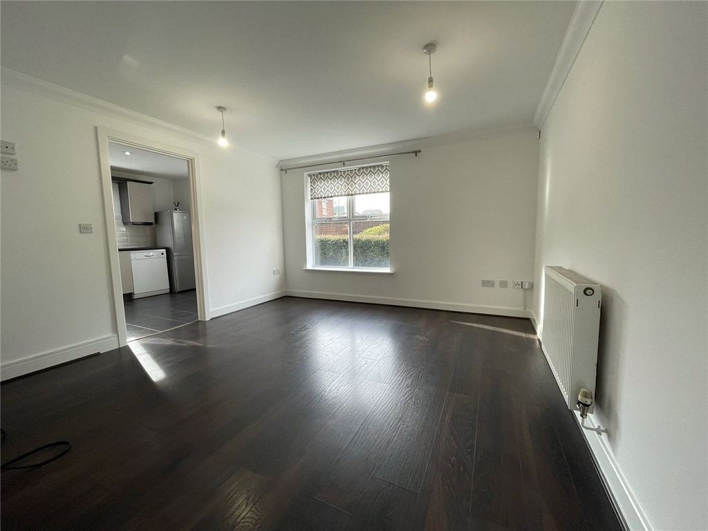 Property photo 3 of 7 Picture No. 13