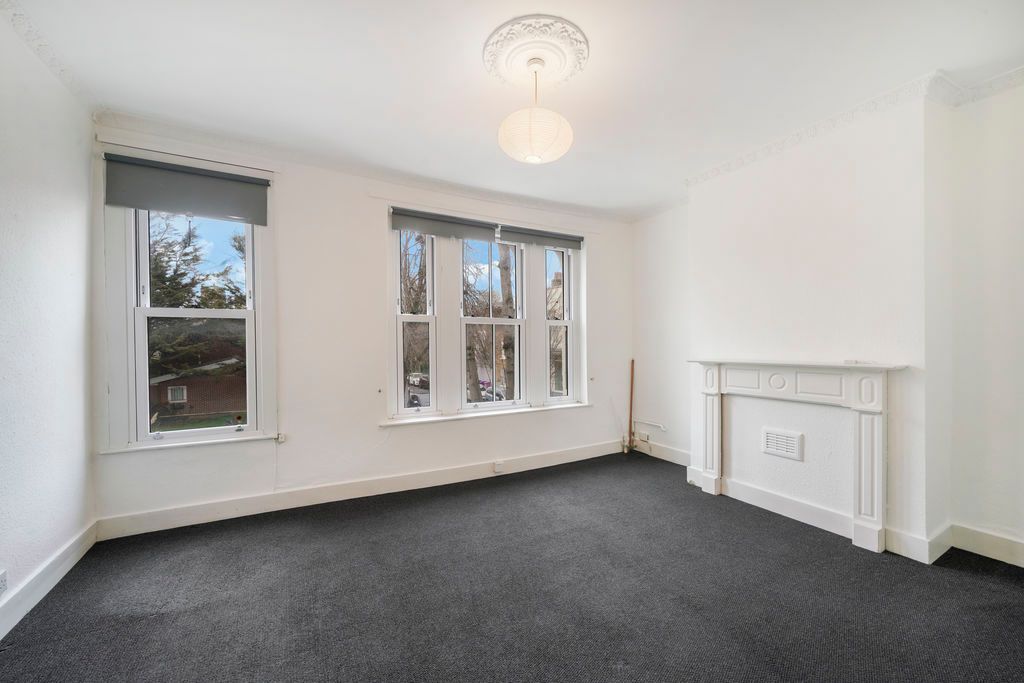 Property photo 2 of 16 Photo 8