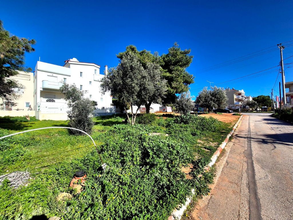 Property photo 2 of 11