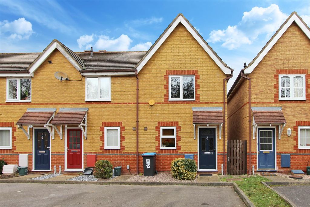 Property photo 1 of 13 1000300-9559-132252207192776130-258Ff175-81Ca-6dc0