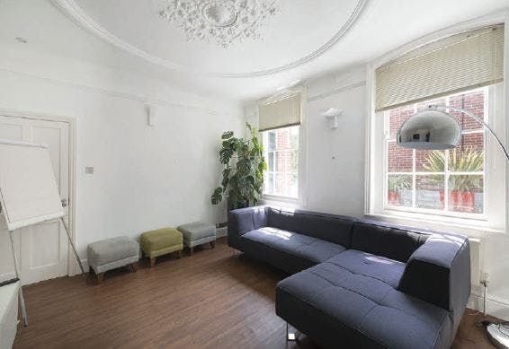 Property photo 3 of 15 Internal Old Furniture.Jpg