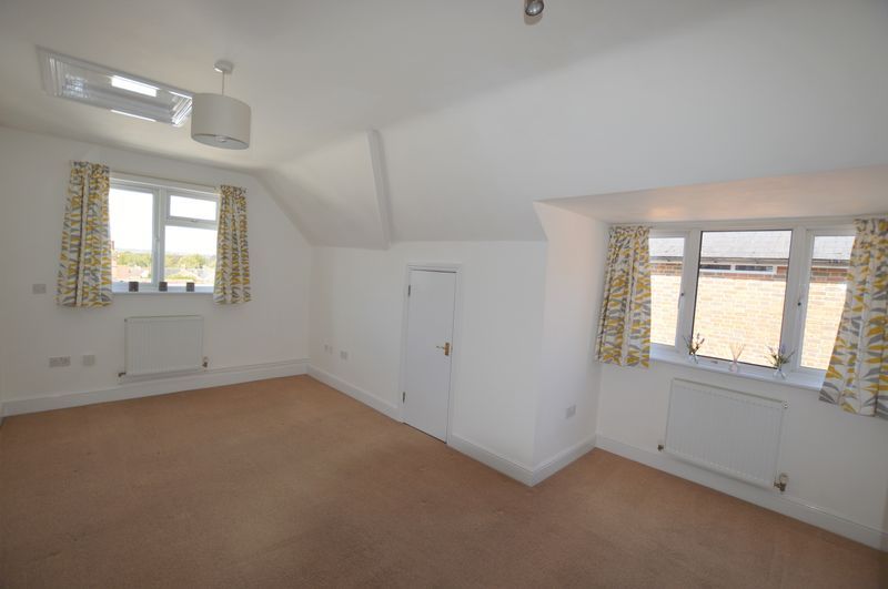 Property photo 2 of 5 Double Aspect Studio Room