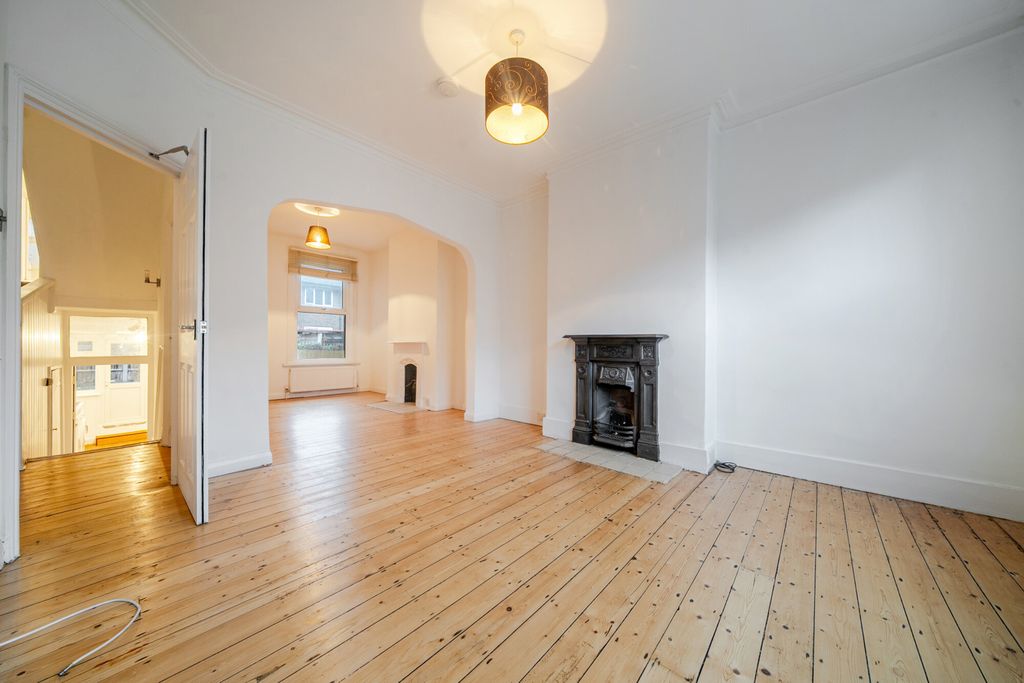 Property photo 1 of 21 Reception Room