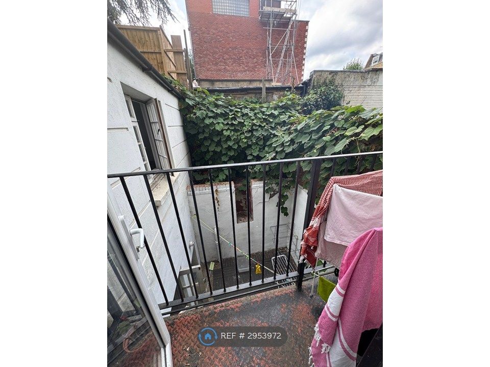 Property photo 2 of 31 Balcony