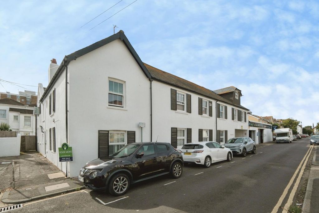 Property photo 1 of 11 Pbox-Img.Jpg