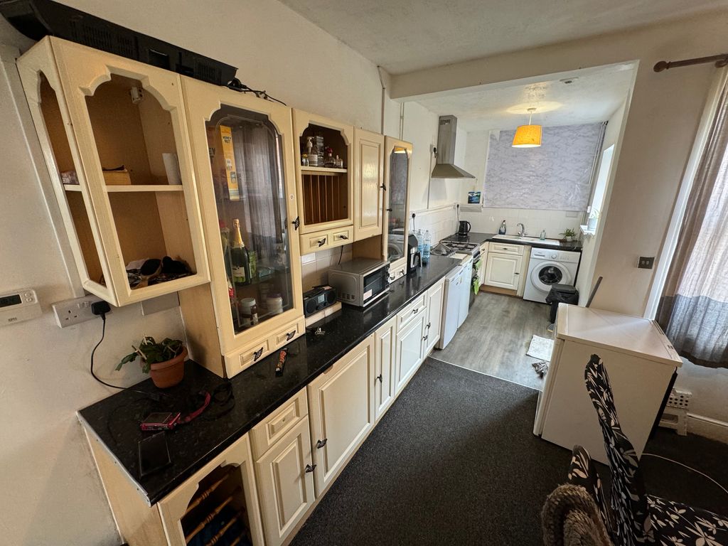 Property photo 3 of 10 Img_4779