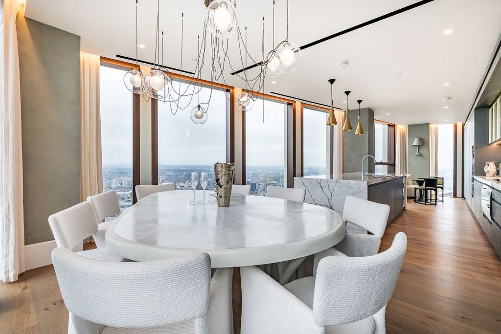 Property photo 3 of 40 Thames-City-21