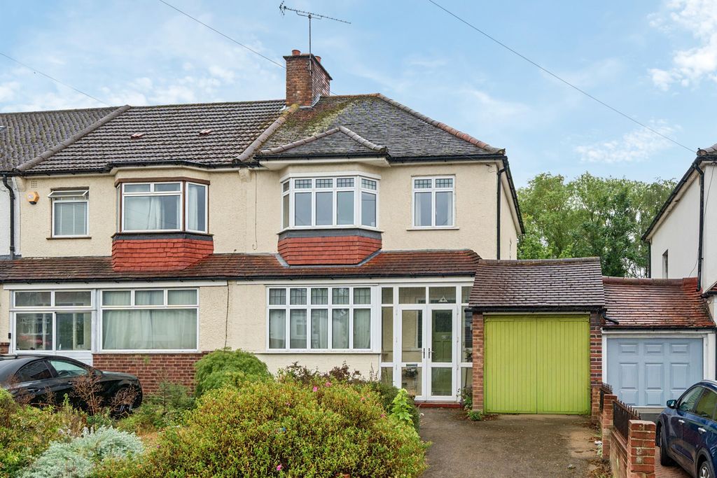 Property photo 1 of 17 1470328-12-6A1Ea0...