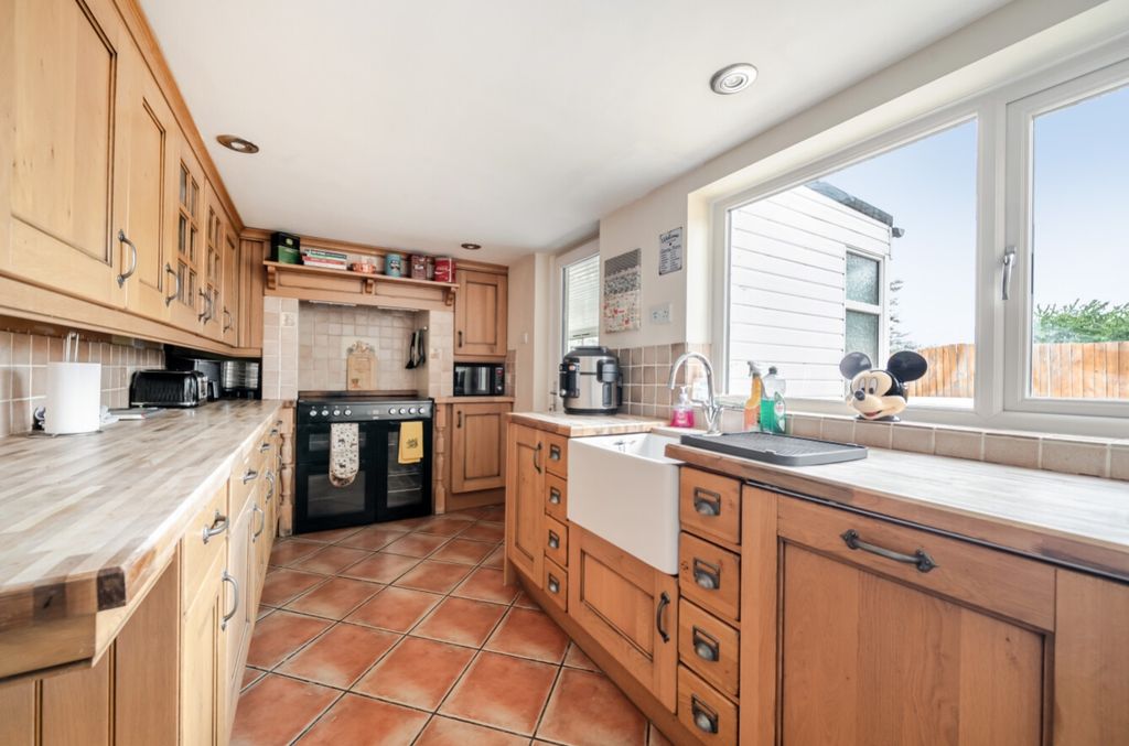 Property photo 3 of 28 1495723-6-6A60F0E29Ff8F