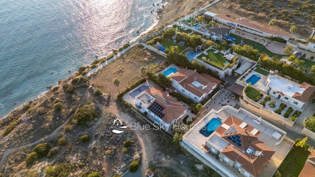 Property photo 3 of 16